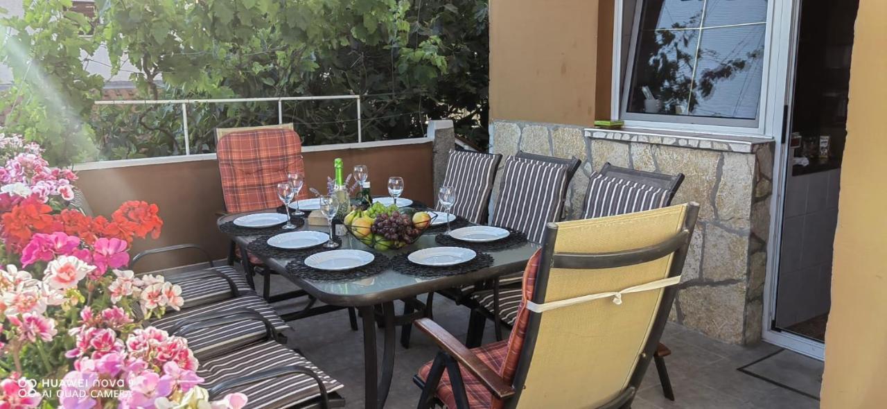 Villa Kuca Za Odmor Vista Mare Marinici  Exterior foto
